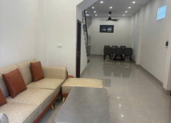 BÁN GẤP NHÀ BÁT KHỐI LONG BIÊN