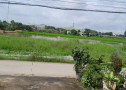 Kẹt tiền xây nhà bán lô đất 100m2 gần Co.op Bến Lức –13tr/m2 - SHR