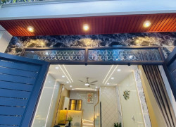 L1583 ⭐️ sát UBND phường Gò Vấp, SHR, Vuông, 3 tầng, 4x8m, 4.x tỷ