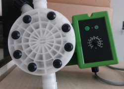 Bơm định lượng dòng EMEC T CO 00100 với 100L/h