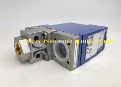Cảm biến áp suất Telemecanique XMLA160D2S11