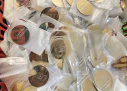 NHẬN GIA CÔNG – SẢN XUẤT TEM INOX / TEM KIM LOẠI THEO YÊU CẦU