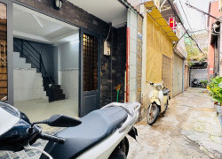 L1609 ⭐️ sát CV Làng Hoa Gò Vấp, SHR, Vuông, 3 tầng, 4x7.5m, 3.x tỷ