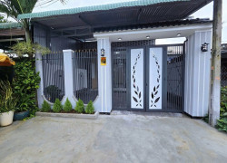 Bán gấp nhà bến lức long an 5x19.5m