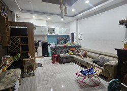 Nhà ngộp giảm 3,4 tỷ giá còn 9,5 tỷ 94m2 ngang 5 nở hậu, không QH ô tô