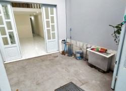 Bán nhà hẻm ô tô 72m2 2 tầng tiện xây mới 3pn Âu Dương Lân chỉ 6,9 tỷ