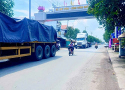 Ngợp bank giảm sâu 100Tr Bán gấp chỉ còn 1 tỷ 111/lộ 100m2 - full thổ– DT 833B Bến Lức