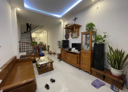 Hiếm! Bán nhà Lò Đúc - 32m² - 4 tầng - 7.05 tỷ - lô góc thoáng sáng - gần trường – gần chợ - gần hồ