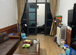 Bán gấp nhà Dương Văn Bé - ngõ nông, sát phố - 36m2 3 tầng giá chỉ 6,3 tỷ