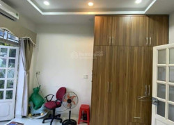 Tự động hóa Phần mềm phù hợp cho môi giới cá nhân, nhóm hoặc cả sàn giao dịch quy mô lớn.