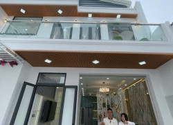 BÁN NHÀ BIỆT THỰ – PHẠM HỮU LẦU - Q.7 - CÁCH  ĐƯỜNG CHÍNH 10M - LÔ NHÌ  –  GẦN PHÚ MỸ HƯNG - GiÁ  8x TỶ