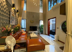 Siêu biệt thự MT Thới Tam Thôn , Hóc Môn   3Tx 300 m2 . Giá chỉ  14  tỷ (TL)