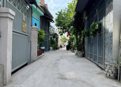 NHÀ BÁN GẤP GIẢM 400 TRIỆU. SÁT VÁCH QUẬN 7  - NHÀ MỚI Ở NGAY (4x15m) VUÔNG VỨC, TẶNG FULL NỘI THẤT - SỔ HỒNG HOÀN