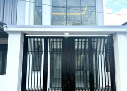 Nhà 1 Trệt 1 Lầu 5x25 Giá 1 Tỷ 900 – Diện Tích Rộng, Nhà Đẹp Vào Ở Ngay