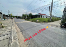 BÁN GẤP LÔ ĐẤT NGAY THỊ TRẤN BẾN LỨC