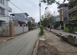 💥𝐇𝐀̀𝐍𝐆 𝐇𝐎T: 
⛺️Căn nhà rẻ nhất  Thanh Trì 

- 🚘🚘oto đỗ cửa. Cách 30m xe ô tô buýt tránh.