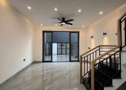 Chủ Cần Bán Gấp Căn Nhà Thiết Kế Hiện Đại Tại Bến Lức