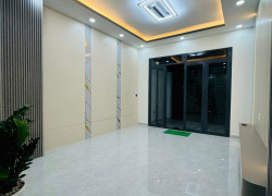 Quận 8(NHÀ MỚI Ô TÔ) 4 lầu sân thượng 4.4x14 Âu Dương Lân nhỉnh 8t