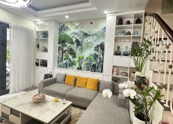 Bán nhà Ngọc Thuỵ, sau trường pháp 40m x 4T lô góc, oto vào nhà nhỉnh 12 tỷ có tl. LH 0936123469