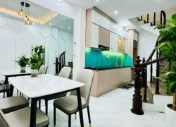 BÁN GẤP NHÀ HUỲNH TẤN PHÁT  - 3 TẦNG  - 49,5M2 - TẶNG FULL thiết kế bên trong - 4TỶ5