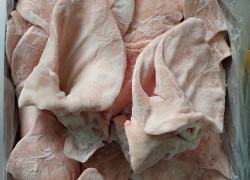 Tai Lợn Nhập Khẩu Tây Ban Nha – Tươi Ngon, Ăn Giòn