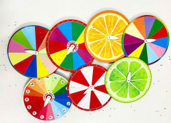 VÒNG QUAY MAY MẮN ,CHIẾC NÓN KỲ DIỆU