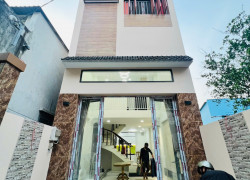 NHÀ MỚI HIỆN ĐẠI Ở LIỀN / MT HẺM DIỆN TÍCH ĐẸP / VỊ TRÍ SAU CĂN MẶT TIỀN