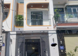 Cần Bán Gấp Nhà Thiết Kế Hiện Đại Tại Bến Lức