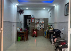 Bán nhà 1 trệt 2 lầu 1 sân thượng ngay khu trung tâm Q5