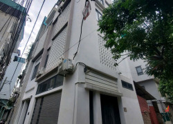 Bán nhà Phố Trạm,Long Biên 5 tầng,40m,mt5m oto đỗ cửa nhỉnh 10 tỷ