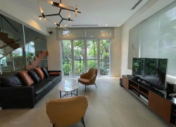 Bán nhanh cặp biệt thự đơn lập cạnh nhau Mỹ Văn, Phú Mỹ Hưng, Quận 7