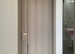 Cửa gỗ carbon tại phường Bến Thành - TP HCM