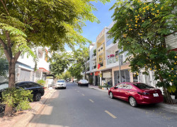 Nhà 3 Tầng Mới Hiện Đại Có Thang Máy Tiện Nghi Trong Khu Đô Thị Văn Minh Ở Nha Trang.