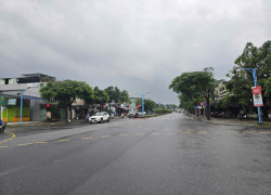 Cơ hội vàng! Đất nền Cẩm Lệ 83m2 Bình Hòa 2, Đà Nẵng. Giá 8.6 tỷ sổ đỏ. Sẵn xây 3 tầng hướng Đông.