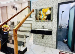 T1711 🔥 Nhà Vuông, HXH Lê Văn Khương Q12, SHR, 2 tầng, 3.x tỷ