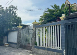 Bán Nhà 2 Tầng Khu Ba Làng, Vĩnh Hoà, Nha Trang, cách biển 100m, giá chỉ 15 tỷ