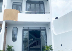 BÁN NHÀ 1 TRỆT 1 LẦU – THỊ TRẤN BẾN LỨC