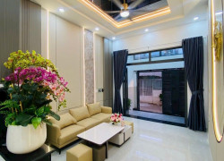 Nhà bán trung tâm Tân Sơn, Tân Bình – DTSD ~62m² – ngang 4m – giá chào 5.15 tỷ