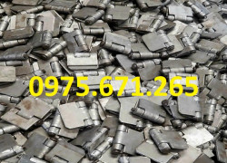 Bản lề thùng xe ba gác chi tiết nhỏ quyết định độ bền và an toàn của xe