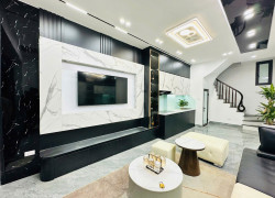 Bán nhà Võ Chí Công, Hà Nội