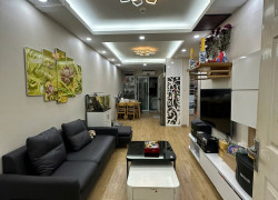 Gia đình cần bán gấp hộ tầng 24 Tòa HH3, 2 ngủ 2VS, 67 mét, ban công view công viên và hồ linh đàm.