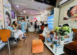Spa Quận 11 cần sang nhượng Địa chỉ : 285 Lãnh Binh Thăng, p8, quận 11. Tphcm
