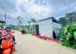 Bán lô góc 2 mặt tiền gần chợ Đại Hiệp - sẵn sổ - giá 9xxtr