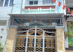 🏡 BÁN NHÀ HXH LÊ VĂN PHAN – QUẬN TÂN PHÚ 📐 DT: 4 x 18.5m | DTSD: ~174m² 🏗 Kết cấu: Đúc 3 tấm – 4PN, 4WC