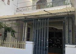 BÁN NHÀ GÁC LỬNG HẺM CAO VĂN BÉ, GẦN BÃI TẮM BIỂN HÒN CHỒNG, GIÁ CHỈ 3,4 TỶ