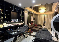 KIM GIANG LÔ GÓC - NGÕ THÔNG - 7 TẦNG THANG MÁY - 40m2 7 tầng mặt tiền 4m Giá 15 tỷ