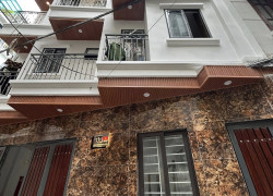 Bán 90m - 7 Tâng - 7m.Mặt Tiền.( Hoàng Hoa Thám ) Ba Đình