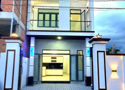 HIẾM! Nhà 3 Phòng Ngủ 2 WC – Diện Tích 120m² – Giá Chỉ 2 Tỷ 1 – Ở Ngay