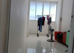 Nhà Đoàn Văn Bơ, Phường 18, Quận 4, 28,6m, 2 tầng, xe hơi, kinh doanh, chỉ 1,98 tỷ.