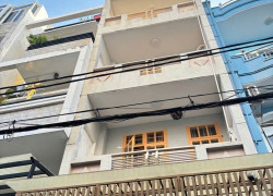 XE HƠI NGỦ TRONG NHÀ – KHU DÂN TRÍ CAO – SÁT DỰ ÁN RẠCH XUYÊN TÂM